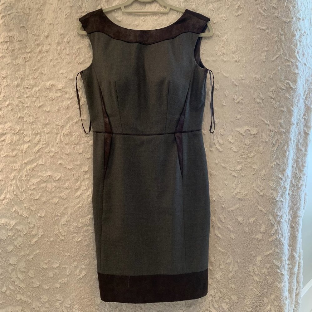 Antonio Melani dress brown with suede look trim